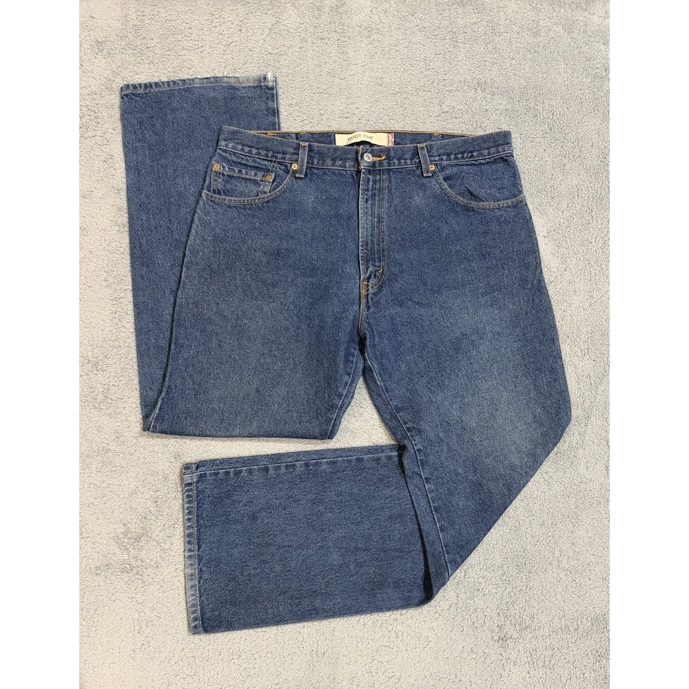 Vintage Y2K Levi's 517 Men's 38x32 Bootcut Medium Wash Denim Jeans